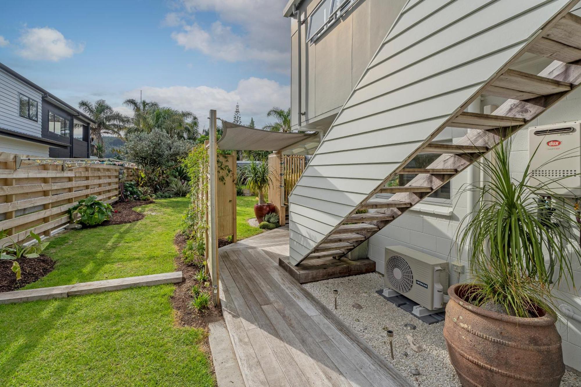 Coast Awhile - Whangamata Holiday Home Extérieur photo